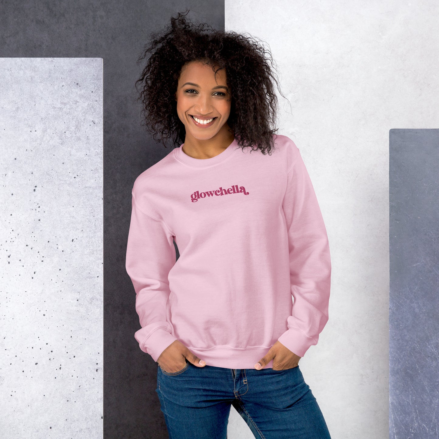 Glowchella Embroidered Crewneck - Pink